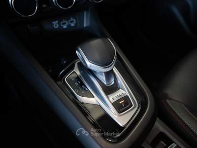 Renault Arkana 1.6 E-Tech full hybrid R.S. Line Fast Track 145cv Grigio usata Torino