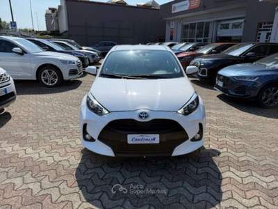 Toyota Yaris 1.5 Hybrid 5 porte Business Bianco usata Sesto San Giovanni