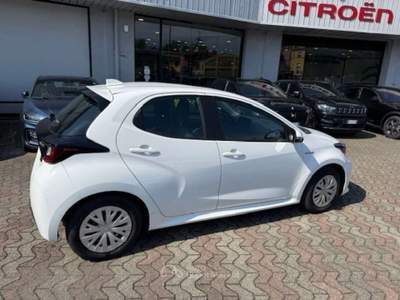 Toyota Yaris 1.5 Hybrid 5 porte Business Bianco usata Sesto San Giovanni