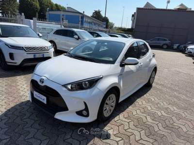 Toyota Yaris 1.5 Hybrid 5 porte Business Bianco usata Sesto San Giovanni