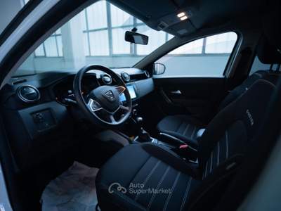 Dacia Duster 1.5 blue dci Prestige SL DaciaPlus 4x2 115cv Bianco usata Torino