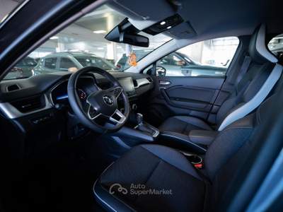 Renault Captur 1.6 E-Tech hybrid Intens 145cv auto Grigio usata Torino