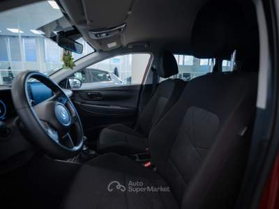 Hyundai Bayon 1.0 t-gdi 48V Xclass imt Rosso usata Torino