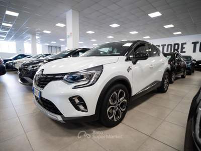 Renault Captur 1.6 E-Tech PHEV  Intens 160 CV auto Bianco usata Torino