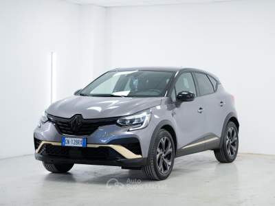 Renault Captur 1.6 E-Tech Full Hybrid E-Tech Engineered 145CV Grigio usata Torino