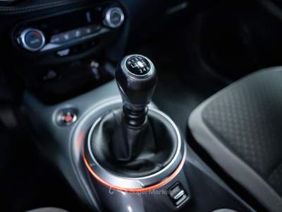 Nissan Juke 1.0 dig-t N-Design 117cv Grigio usata Torino