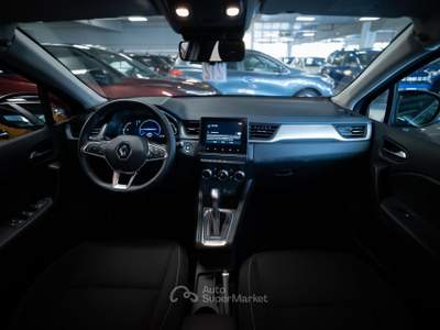 Renault Captur II 2019 1.6 E-Tech hybrid Zen 145cv auto Nero usata Torino