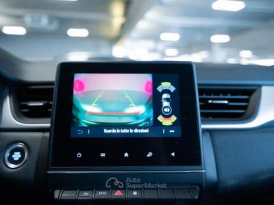 Renault Captur II 2019 1.6 E-Tech hybrid Zen 145cv auto Nero usata Torino