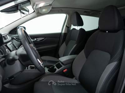Nissan Qashqai 1.3 DIG-T Connecta 140CV Nero usata Torino