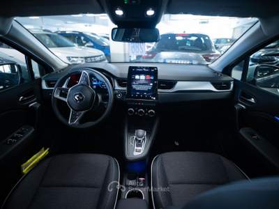 Renault Captur 1.6 E-Tech phev E-Tech Engineered 160cv auto usata Torino