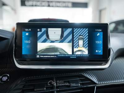 Peugeot 208 II 2019 1.2 puretech Allure s&s 100cv my20 usata Torino