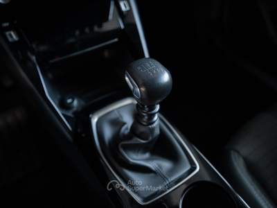 Peugeot 208 II 2019 1.2 puretech Allure s&s 100cv my20 usata Torino