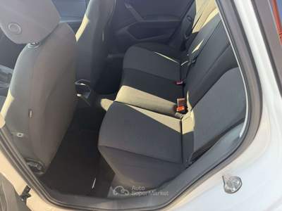Seat Arona Arona  1.0 tgi Reference 90cv Bianco usata Gubbio