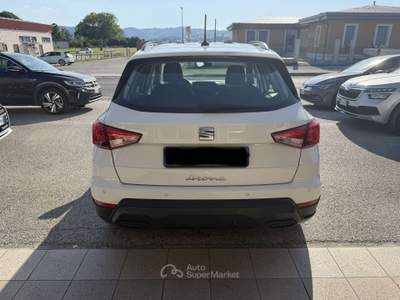 Seat Arona Arona  1.0 tgi Reference 90cv Bianco usata Gubbio