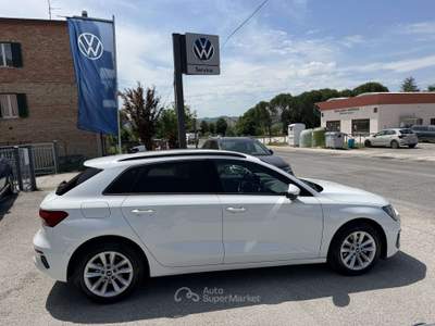 Audi A3 A3 IV Sportback 30 1.5 g-tron Business usata Gubbio