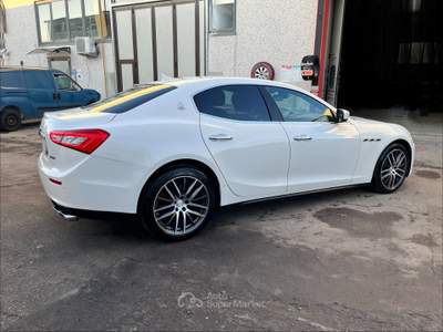 Maserati Ghibli V6 Diesel Bianco usata Fontanellato