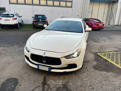 Maserati Ghibli V6 Diesel Bianco usata Fontanellato