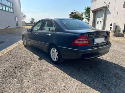 Mercedes-Benz Classe C C 220 CDI cat Elegance Blu/Azzurro usata Fontanellato