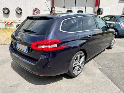 Peugeot 308 Stop&Start Active Blu/Azzurro usata Fontanellato