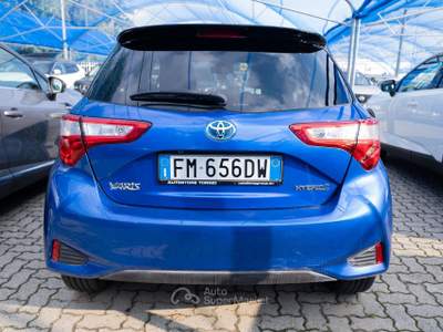 Toyota Yaris 5p 1.5h Trend Blue Edition Blu/Azzurro usata Torino