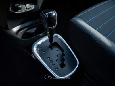 Toyota Yaris 5p 1.5h Trend Blue Edition Blu/Azzurro usata Torino