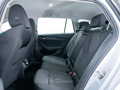Skoda Octavia Wagon 1.0 TSI Executive Grigio usata Torino