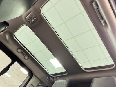 Peugeot Traveller TRAVELLER 8 POSTI Bluehdi compact 180cv Allure S&S EAT8 E6d Bianco usata Torino