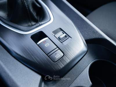 Nissan Qashqai 1.3 mhev Business 2wd 140cv Grigio usata Torino