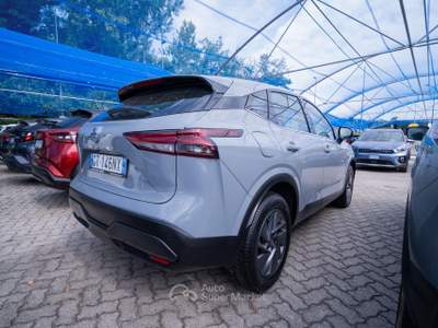 Nissan Qashqai 1.3 mhev Business 2wd 140cv Grigio usata Torino