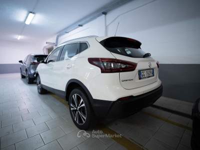 Nissan Qashqai 1.3 dig-t Acenta Premium 140cv Bianco usata Torino
