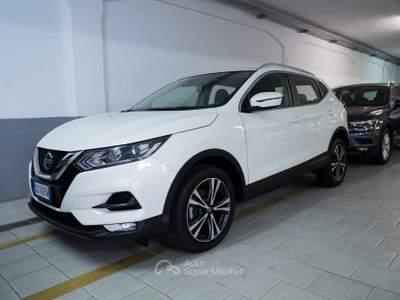 Nissan Qashqai 1.3 dig-t Acenta Premium 140cv Bianco usata Torino