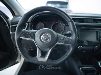 Nissan Qashqai 1.3 dig-t Acenta Premium 140cv Bianco usata Torino