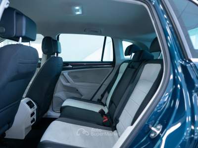 Volkswagen Tiguan 1.4 TSi EH Elegance DSG 150CV Blu/Azzurro usata Torino
