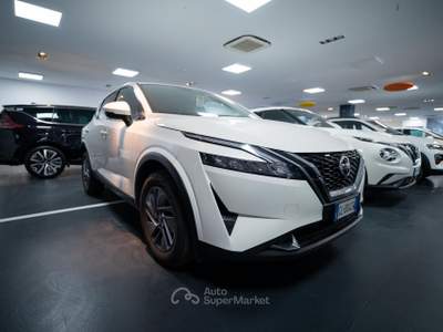 Nissan Qashqai 1.3 mhev Acenta 2wd 140cv Bianco usata Torino