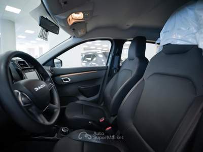 Dacia Spring Extreme Electric 65 (48kW) Verde usata Torino