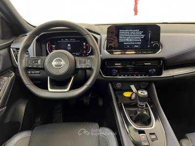 Nissan Qashqai Qashqai 1.3 DIG-T 140 CV Acenta Premium Nero usata Torino