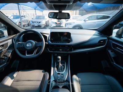 Nissan Qashqai 1.3 mhev Tekna 2wd 140cv Grigio usata Torino