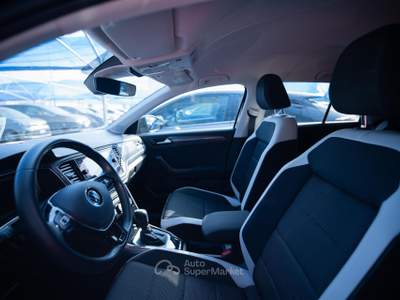 Volkswagen T-Roc MHEV-GPL 1.6 GPL BUSINESS * Conver. GPL Nero usata Torino