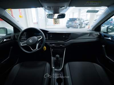 Volkswagen Taigo 1.0 tsi Life 110cv Bianco usata Torino