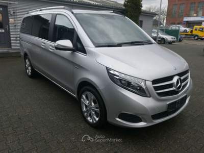 Mercedes-Benz Classe V 2016 Mercedes-Benz V250 CDI lungo 4Mat Avantgarde Led pelle Argento usata Merana