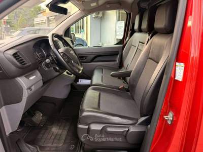 Opel Vivaro 2.0 d 177cv AUTO, 3 POSTI, RETROCAMERA, PORTA LATERALE Arancione usata Crevalcore