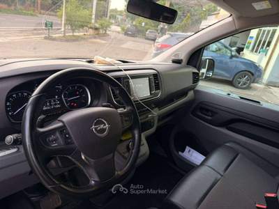 Opel Vivaro 2.0 d 177cv AUTO, 3 POSTI, RETROCAMERA, PORTA LATERALE Arancione usata Crevalcore