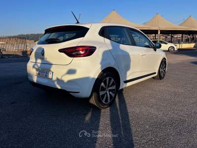 Renault Clio 5 porte Evolution Bianco usata QUARTO