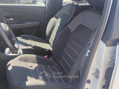 Dacia Jogger 1.0 TCe 100 CV 7 posti Extreme Up Bianco usata Pieve a Nievole