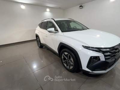 Hyundai Tucson HYUND TUCSON 1.6 CRDI 48V BUSINESS 2WD DCT Tucson 1.6 crdi 48V Business 2wd dct Bianco usata Roma