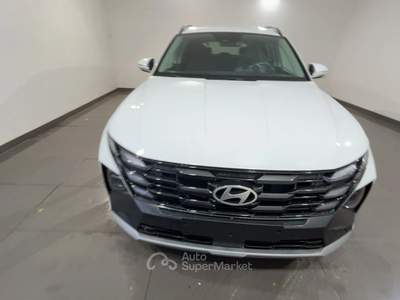 Hyundai Tucson HYUND TUCSON 1.6 CRDI 48V BUSINESS 2WD DCT Tucson 1.6 crdi 48V Business 2wd dct Bianco usata Roma