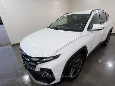 Hyundai Tucson HYUND TUCSON 1.6 CRDI 48V BUSINESS 2WD DCT Tucson 1.6 crdi 48V Business 2wd dct Bianco usata Roma