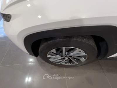 Hyundai Tucson HYUND TUCSON 1.6CRDI  XLINE MILD-HYBRID 2WD Tucson 1.6crdi  XLine Mild-Hybrid 2wd Bianco usata Roma