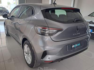 Renault Clio 1.0 Benzina 65 CV Evolution 2024 Grigio usata Parete