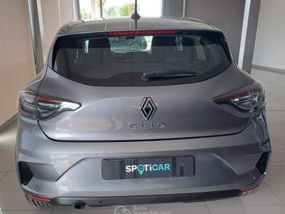 Renault Clio 1.0 Benzina 65 CV Evolution 2024 Grigio usata Parete